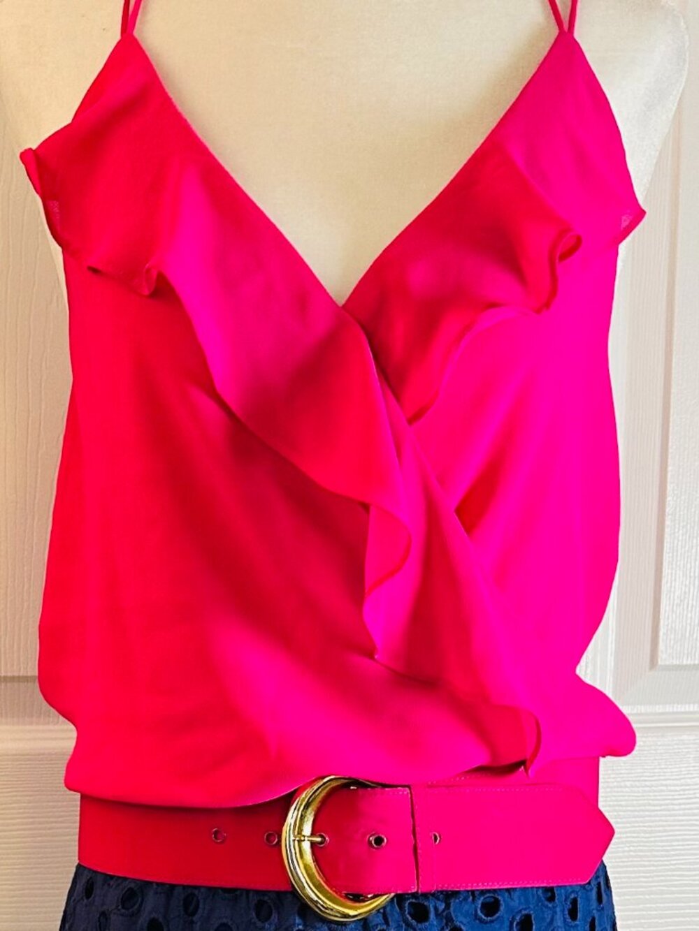 Lilly Rain Hot Pink Ruffle Sleeveless Blouse – Bold & Chic Size Small